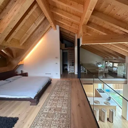 Luxury 캄포로소인발카날레